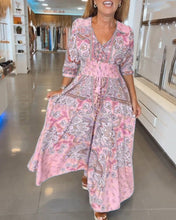 Load image into Gallery viewer, V-Neck Seven Sleeve Vacation Dress