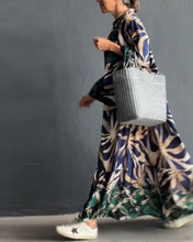 Load image into Gallery viewer, Loose Printed Vacation Dress