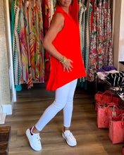 Load image into Gallery viewer, Sleeveless lapels shirred top