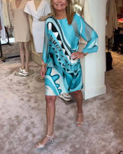Load image into Gallery viewer, Round neck fashionable printed midi dress