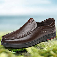 Load image into Gallery viewer, Men's Leather Soft Insole Casual Business Slippers