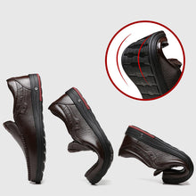 Load image into Gallery viewer, Men's Leather Soft Insole Casual Business Slippers
