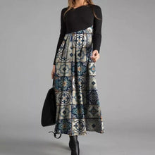Load image into Gallery viewer, Printed Long Sleeve Slim Fit Dress