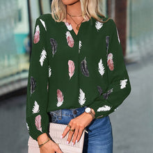 Load image into Gallery viewer, V Neck Feather Print T-Shirt