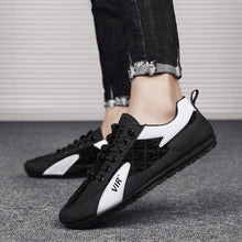 Load image into Gallery viewer, Summer Men's Slip Shoes