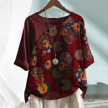 Load image into Gallery viewer, Crew Neck Vintage Print T-shirt