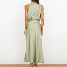 Load image into Gallery viewer, Sleeveless Light Evening Dress