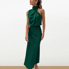 Load image into Gallery viewer, Sleeveless Light Evening Dress