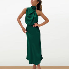Load image into Gallery viewer, Sleeveless Light Evening Dress