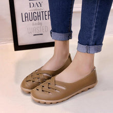 Load image into Gallery viewer, Hollow-Out Split Leather Slip-On Women's Flats