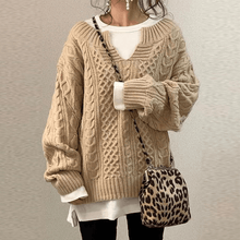 Load image into Gallery viewer, Slouchy Cable Knit Sweater