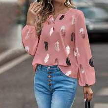 Load image into Gallery viewer, V Neck Feather Print T-Shirt