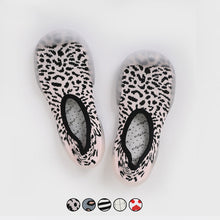 Load image into Gallery viewer, Anti-Skid Soft Socks