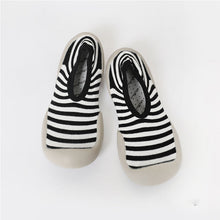 Load image into Gallery viewer, Anti-Skid Soft Socks