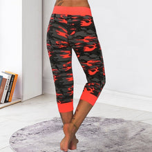 Load image into Gallery viewer, Camo Print Drawstring Capris Pants