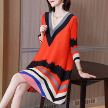 Load image into Gallery viewer, Elegant Loose Dress with a V-neckline