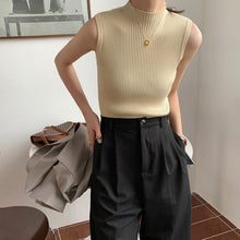Load image into Gallery viewer, Sleeveless Knit Tank Top