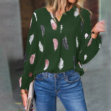 Load image into Gallery viewer, V Neck Feather Print T-Shirt