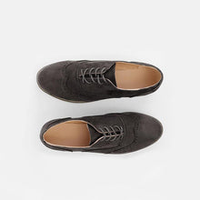 Load image into Gallery viewer, Women's flat suede casual shoes round toe