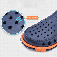 Load image into Gallery viewer, Men's Beach Sandals