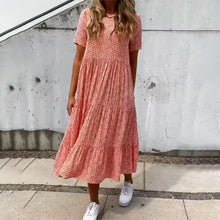 Load image into Gallery viewer, Short-sleeved dress with floral print