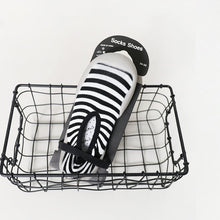 Load image into Gallery viewer, Anti-Skid Soft Socks