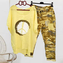 Load image into Gallery viewer, Women's Two-Piece Camouflage Suit