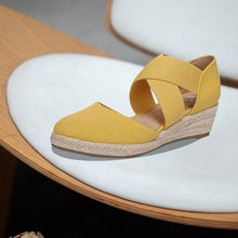 Load image into Gallery viewer, Hemp Rope Wedge Sandals