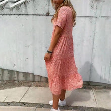 Load image into Gallery viewer, Short-sleeved dress with floral print