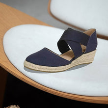 Load image into Gallery viewer, Hemp Rope Wedge Sandals