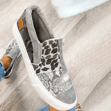 Load image into Gallery viewer, Flat Bottomed Slacker Casual Canvas Shoes