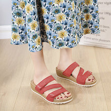 Load image into Gallery viewer, Women's Summer Breathable Slippers