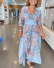 Load image into Gallery viewer, V-Neck Seven Sleeve Vacation Dress