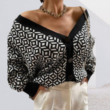Load image into Gallery viewer, Color Block Plaid Knit V-Neck Cardigan