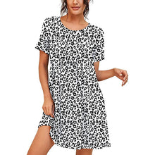 Load image into Gallery viewer, Printed Plus Size Dress