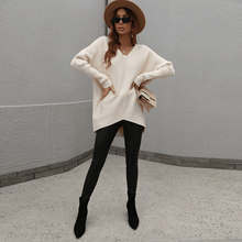 Load image into Gallery viewer, V-neck Backless Sweater