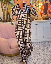 Load image into Gallery viewer, V-neck geometric print dress
