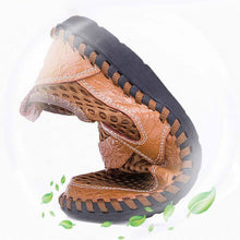 Load image into Gallery viewer, Summer Crocodile Patttern Breathable Mesh Shoes
