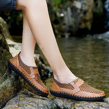 Load image into Gallery viewer, Summer Crocodile Patttern Breathable Mesh Shoes
