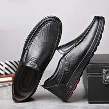 Load image into Gallery viewer, Men&#39;s Leather Soft Insole Casual Business Slippers
