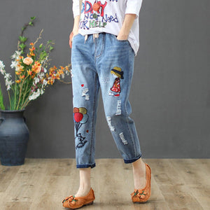 Retro Style Embroidered Loose Jeans