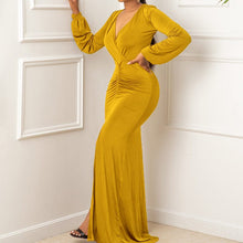Load image into Gallery viewer, Solid Color Long Sleeve Dress
