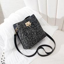 Load image into Gallery viewer, 2020 Fashion Bucket Bag
