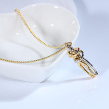 Load image into Gallery viewer, Love Style Hug Necklace
