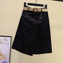 Load image into Gallery viewer, Women&#39;s Fashion Slim Hakama
