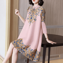 Load image into Gallery viewer, Elegent Flower Dress
