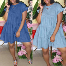 Load image into Gallery viewer, Round Neck Pleated Loose Denim Dress
