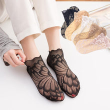 Load image into Gallery viewer, Amazing Crystal Peacock Socks
