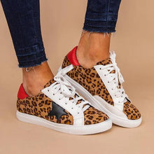 Load image into Gallery viewer, Fashion Women Round Toe Sneaker
