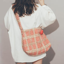 Load image into Gallery viewer, Woman winter fashion large- capacity Bag
